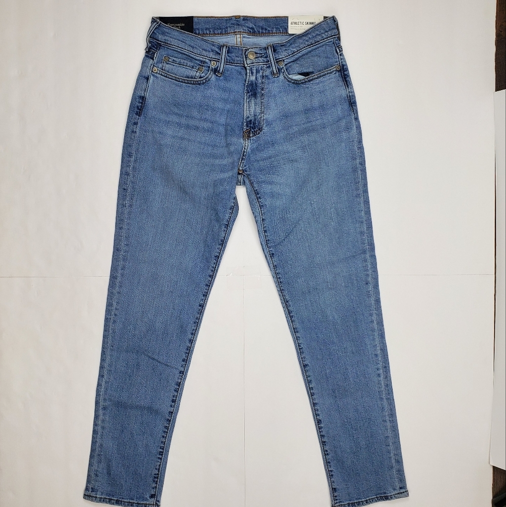 Abercrombie & Fitch Athletic Skinny Jeans 29 Lightwash